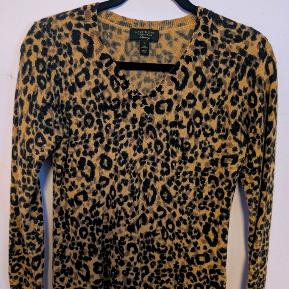 Cashmere sweater